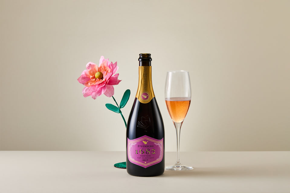 Steenberg 1682 Pinot Noir Rose Cap Classique (12.5% Alc/Vol)